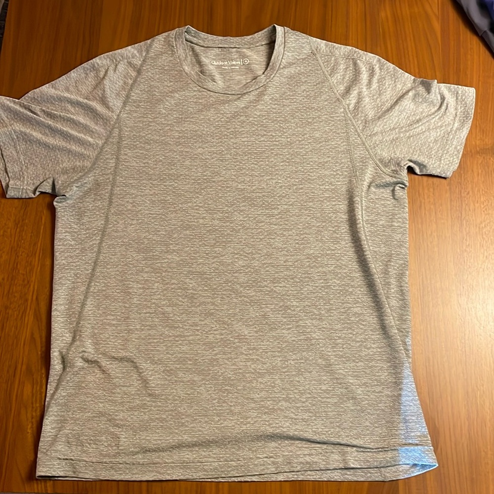 Outdoor Voices exercise tee, grey, Size M